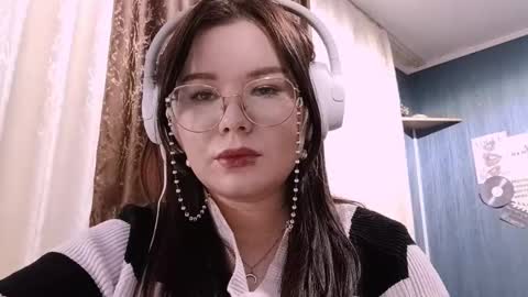 Lia online show from 27, 2, 2026