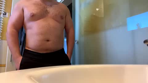 Snapshot of mario17o3 chatting on 3, 3, 2025 Hot N Horny online show from 3, 3, 2025