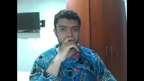 Snapshot of mario98e chatting on 8, 6, 2026 mario98e online show from 8, 6, 2026