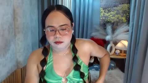 LEAH online show from 15, 6, 2026