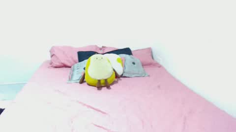 Snapshot of marisajara_ chatting on 22, 11, 2025 marisa online show from 22, 11, 2025