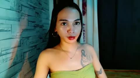Snapshot of marishkafoxx chatting on 8, 5, 2026 marishka online show from 8, 5, 2026