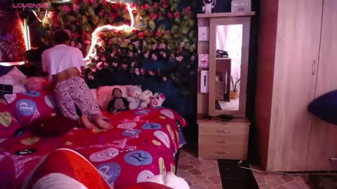 Maritza Ferrer -Samara Beltran online show from 16, 2, 2025