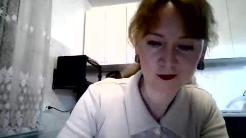 mariza_love359092 online show from 4, 2, 2026