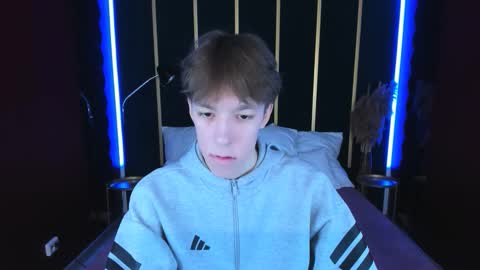 Mark online show from 19, 11, 2025