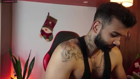 Snapshot of mark_hazze chatting on 2, 12, 2025 Mark online show from 2, 12, 2025