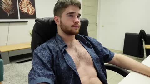 Snapshot of mark_maxim chatting on 4, 10, 2025 MARK MAXIM online show from 4, 10, 2025