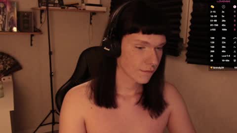 Mark online show from 28, 2, 2025