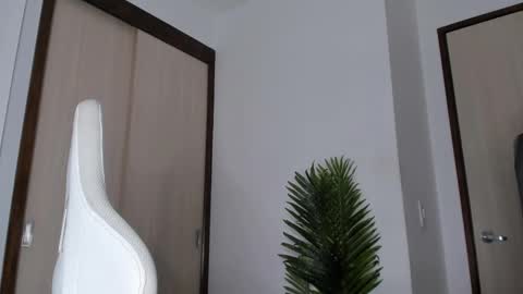 markus... Y online show from 6, 2, 2025