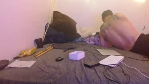 markymark101825061 online show from 2, 1, 2025