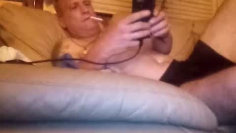 markymark101825061 online show from 4, 12, 2025