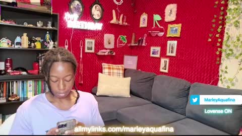 MarleyAquafina online show from 22, 9, 2025