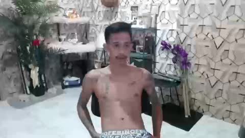 Snapshot of marlmoreno10 chatting on 17, 12, 2025 marlmoreno10 online show from 17, 12, 2025