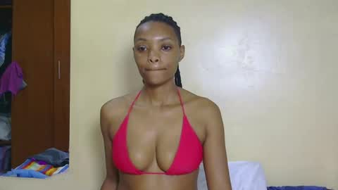 Snapshot of marly_babe chatting on 16, 7, 2026 Marly online show from 16, 7, 2026