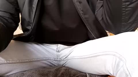 Snapshot of marocreda33 chatting on 7, 11, 2025 marocreda33 online show from 7, 11, 2025