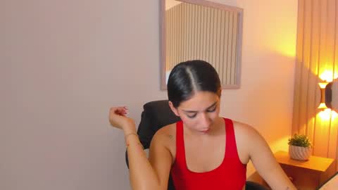 Snapshot of maroly_21 chatting on 6, 12, 2024 Maly online show from 6, 12, 2024