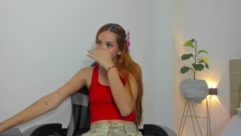 Snapshot of maroly_21 chatting on 24, 9, 2025 Maly online show from 24, 9, 2025
