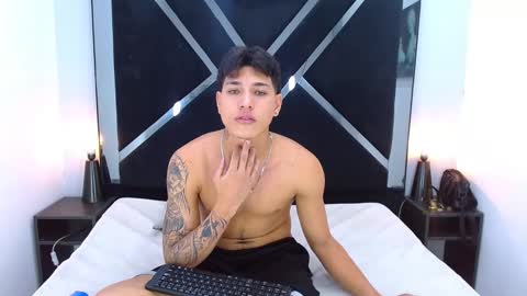 Marquinoo  online show from 22, 12, 2025