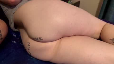 Snapshot of married_freaks_66 chatting on 9, 6, 2026 married_freaks_66 online show from 9, 6, 2026