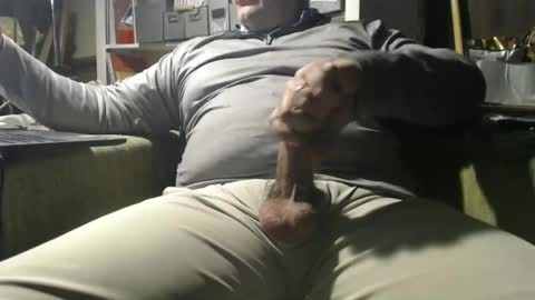 only fans marrieddad19751975 online show from 1, 2, 2025