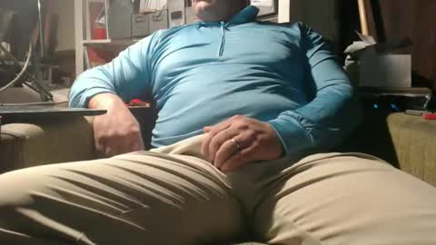 only fans marrieddad19751975 online show from 27, 2, 2025