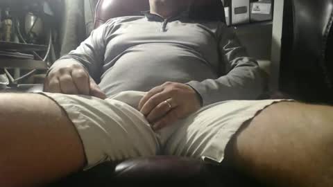 only fans marrieddad19751975 online show from 2, 4, 2026