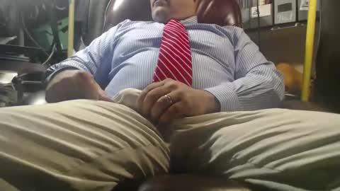 Snapshot of marrieddad19751975 chatting on 18, 4, 2026 only fans marrieddad19751975 online show from 18, 4, 2026