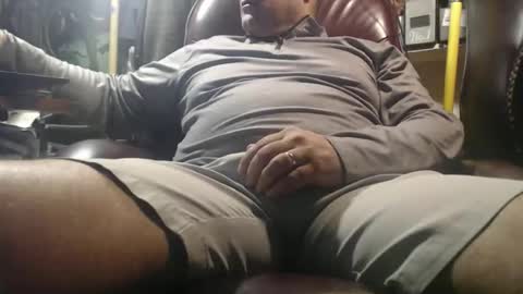Snapshot of marrieddad19751975 chatting on 20, 4, 2026 only fans marrieddad19751975 online show from 20, 4, 2026