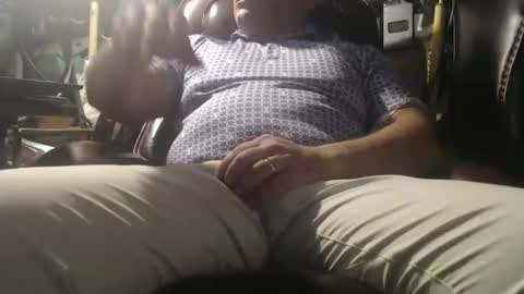 Snapshot of marrieddad19751975 chatting on 24, 5, 2026 only fans marrieddad19751975 online show from 24, 5, 2026