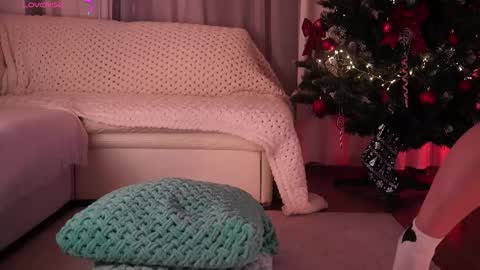 Snapshot of marrygrayes chatting on 26, 11, 2025 Maria online broadcast from Tuesday to Suturday from 6 pm to 12 pm Germany time Sunday-Monday offline online show from 26, 11, 2025