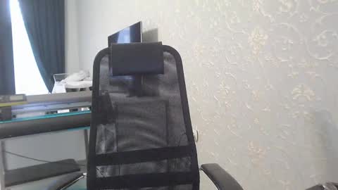 Snapshot of marselle_looker chatting on 6, 2, 2025 Marselle online show from 6, 2, 2025