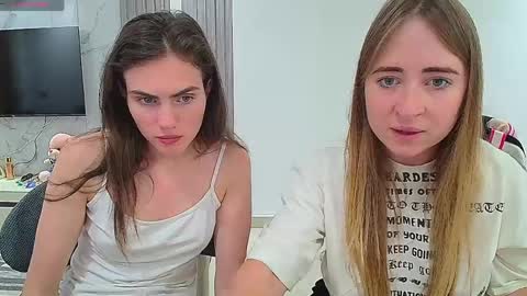 marthabarens online show from 8, 5, 2026