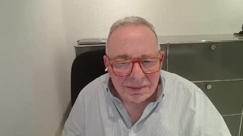 Snapshot of martin_1947 chatting on 18, 1, 2026 martin_1947 online show from 18, 1, 2026