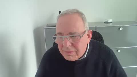 Snapshot of martin_1947 chatting on 1, 2, 2026 martin_1947 online show from 1, 2, 2026