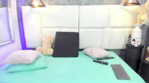 Martina  online show from 19, 4, 2026