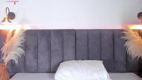 Laura online show from 19, 9, 2025