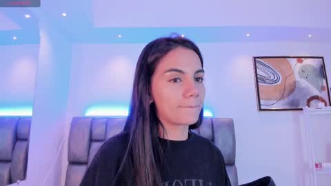 Snapshot of martina_mancinii chatting on 9, 9, 2025 Martina online show from 9, 9, 2025