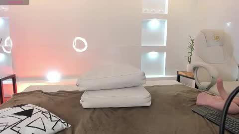 Martina  online show from 10, 3, 2025