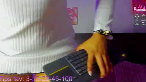 martina mIIler online show from 8, 10, 2025