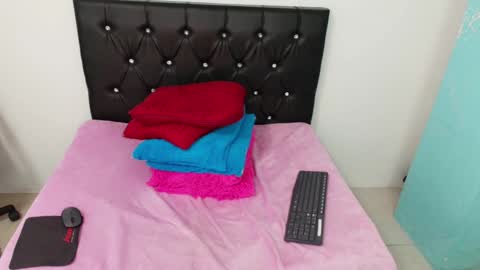 Martina online show from 8, 1, 2025