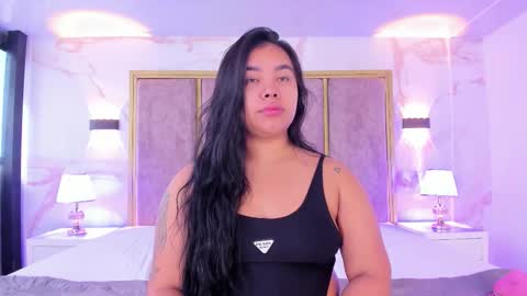 Martina Garcia online show from 13, 10, 2025