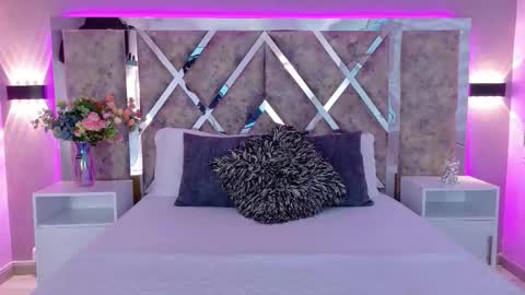 Martina Garcia online show from 21, 12, 2025