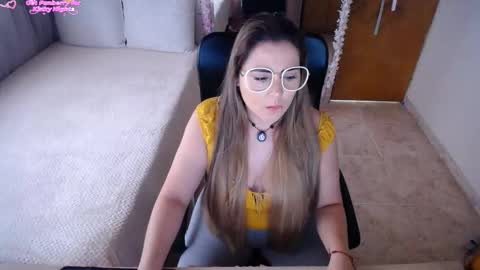 Antonella Martini online show from 9, 3, 2026