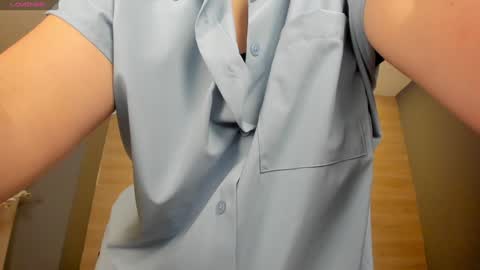 Snapshot of martinnabonnet chatting on 7, 1, 2025 Martinna Bonnet online show from 7, 1, 2025