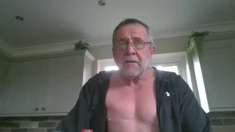 martinrgbxxxx online show from 2, 2, 2026