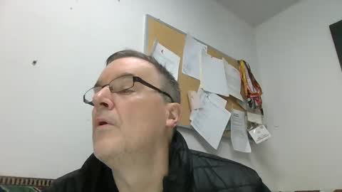 marty1688 online show from 1, 1, 2025