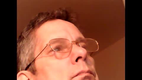 Snapshot of martylv702 chatting on 19, 1, 2025 marty online show from 19, 1, 2025