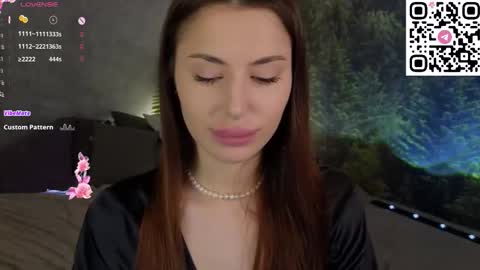 Snapshot of mary___walker chatting on 29, 11, 2025 Mary GMT 3 Mon Tue Wed Thu Fri 0300am - 0900am online show from 29, 11, 2025