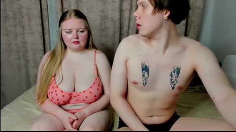 Snapshot of mary_ann__ chatting on 27, 2, 2026 Mary and Mikki online show from 27, 2, 2026