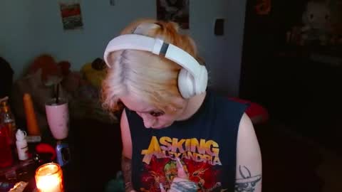                      100   online show from 23, 7, 2026